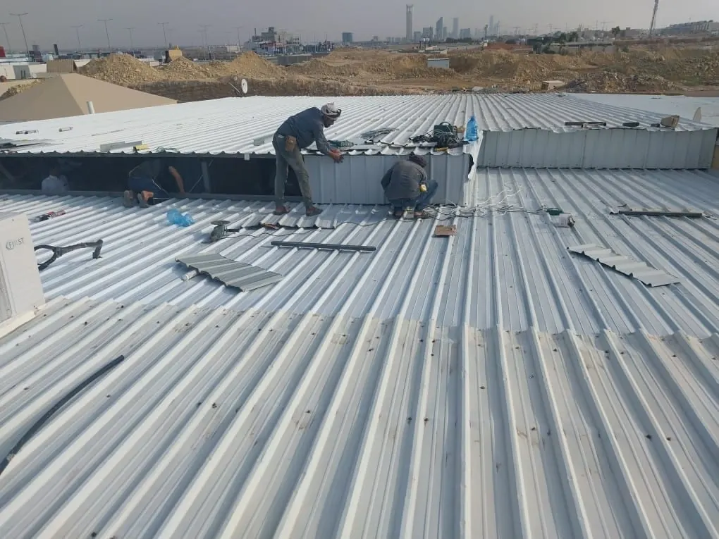 هناجر ساندوتش بانل بالرياض: حلول مخصصة وفعالة لجميع المشاريع.